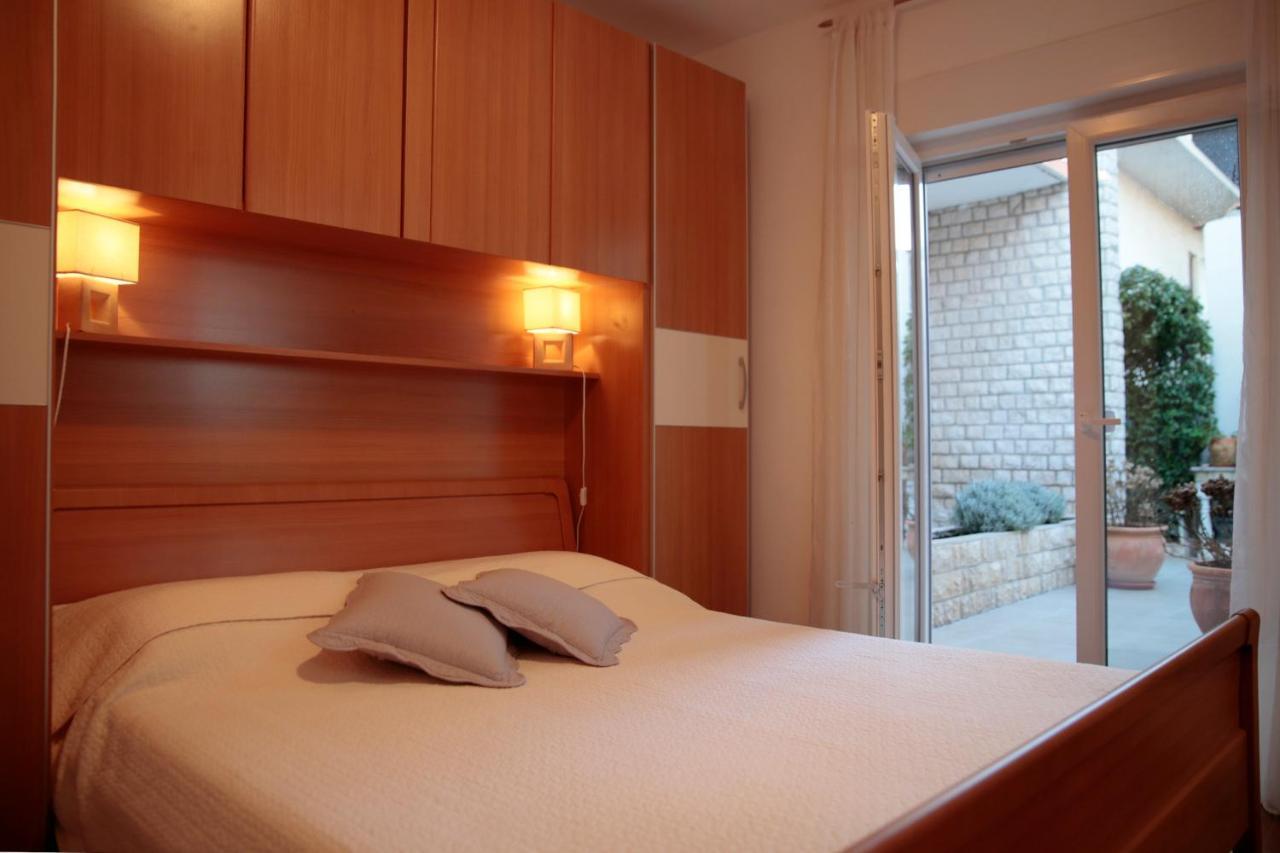 Apartments Rino Водице Екстериор снимка