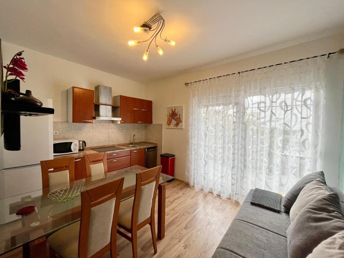Apartments Rino Водице Екстериор снимка