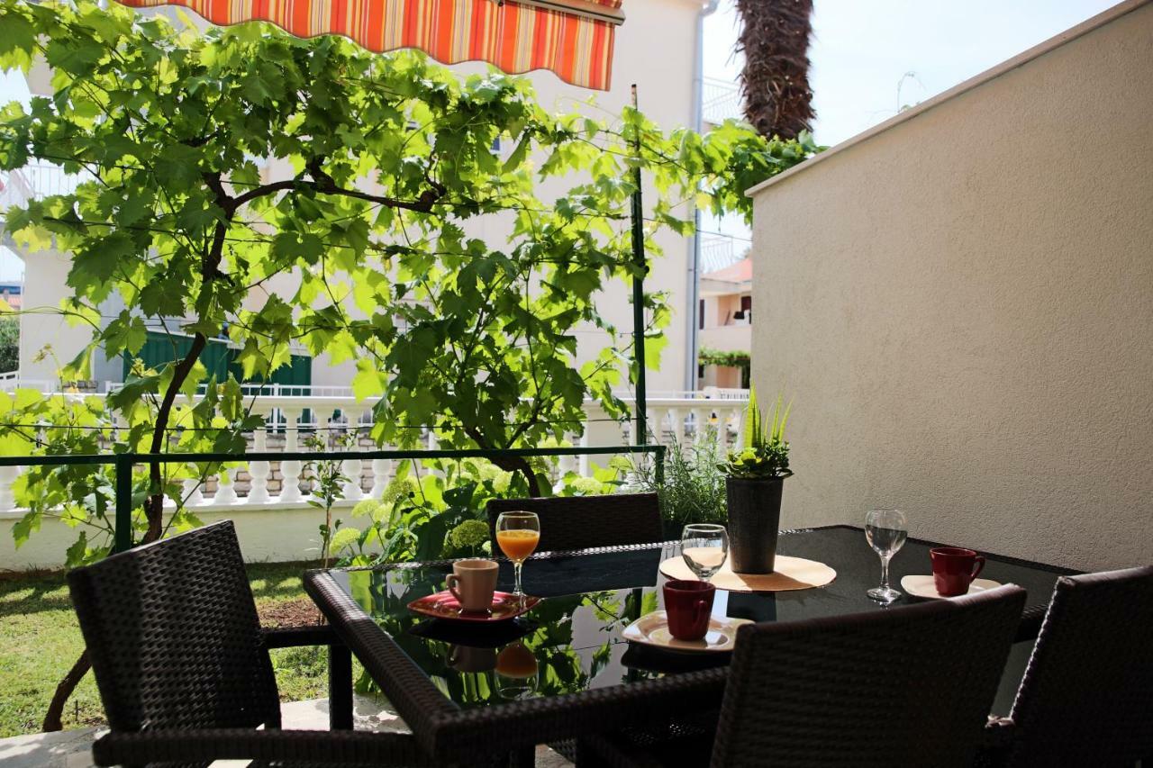 Apartments Rino Водице Екстериор снимка